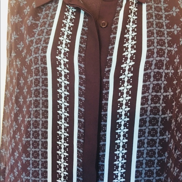 Blouse - Picture 2 of 3